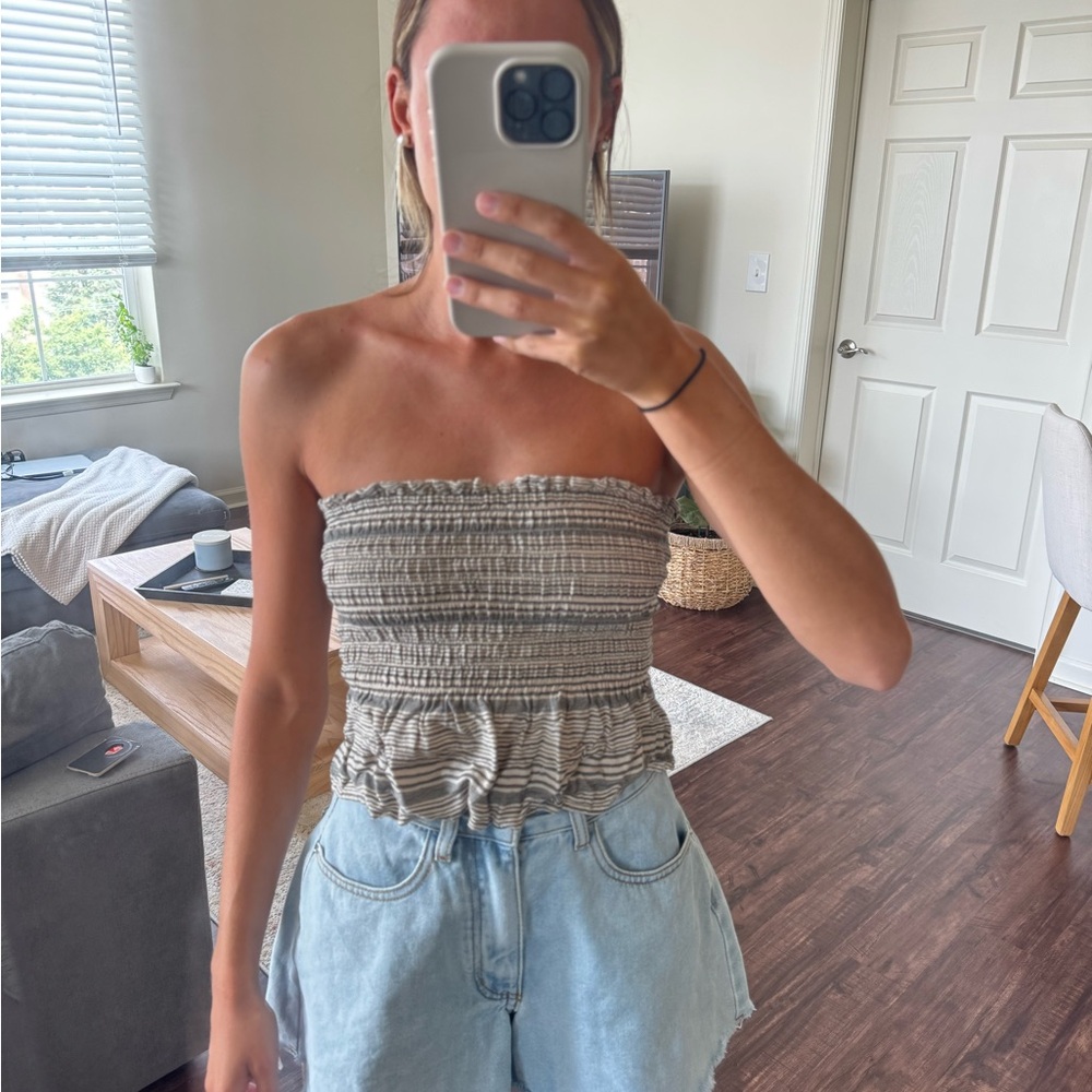 American Eagle Outfitters Gray Striped Crop Top